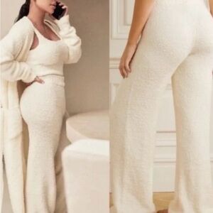 Skims Cozy Set Ivory